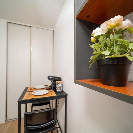Appartement Tout Equipe A 5 Min De La Gare St Charles Марсель Экстерьер фото